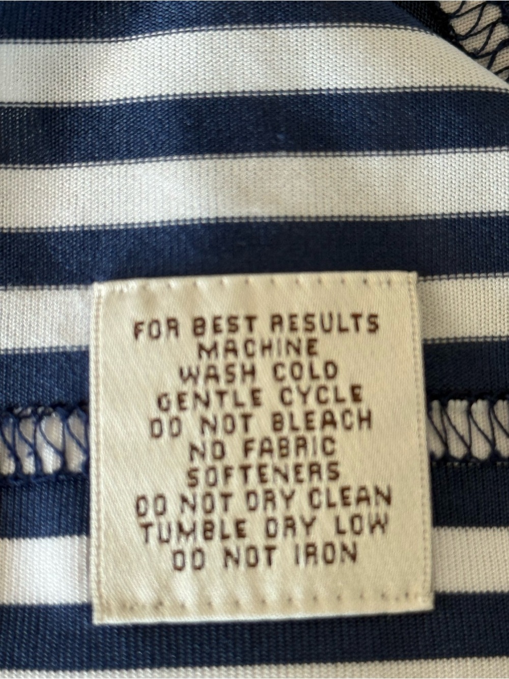 Peter Millar Navy and White Striped Polo Men’s Large - Picture 5 of 5